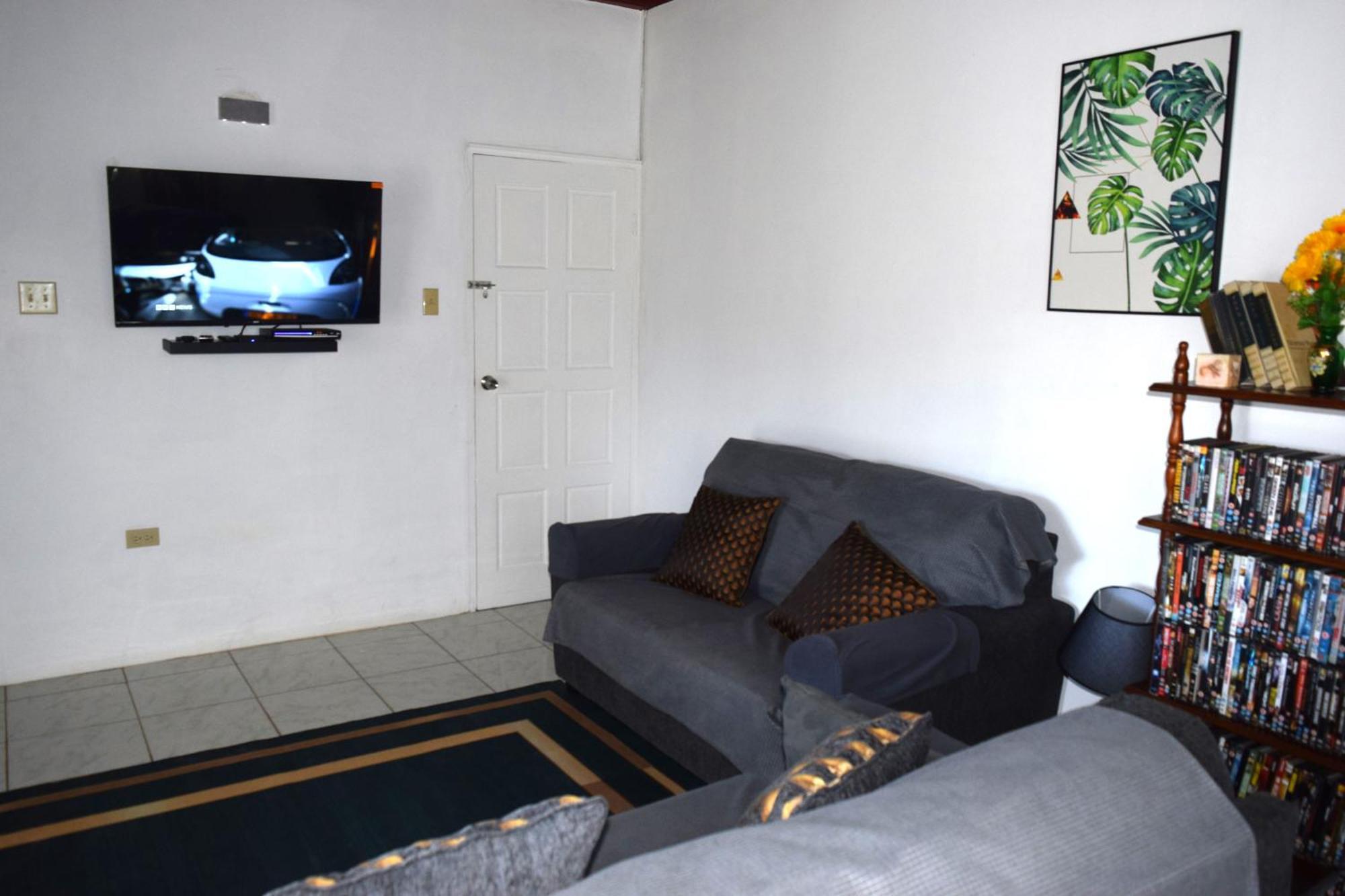 Apartament Harriott Heights Mandeville Zewnętrze zdjęcie